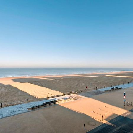 Apartamento Montezuma Luxe Studio Met Frontaal Zeezicht Zonder Aparte Slaapkamer Ostende Exterior foto